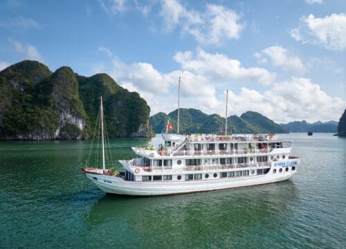 Hera Classic Boutique Cruise